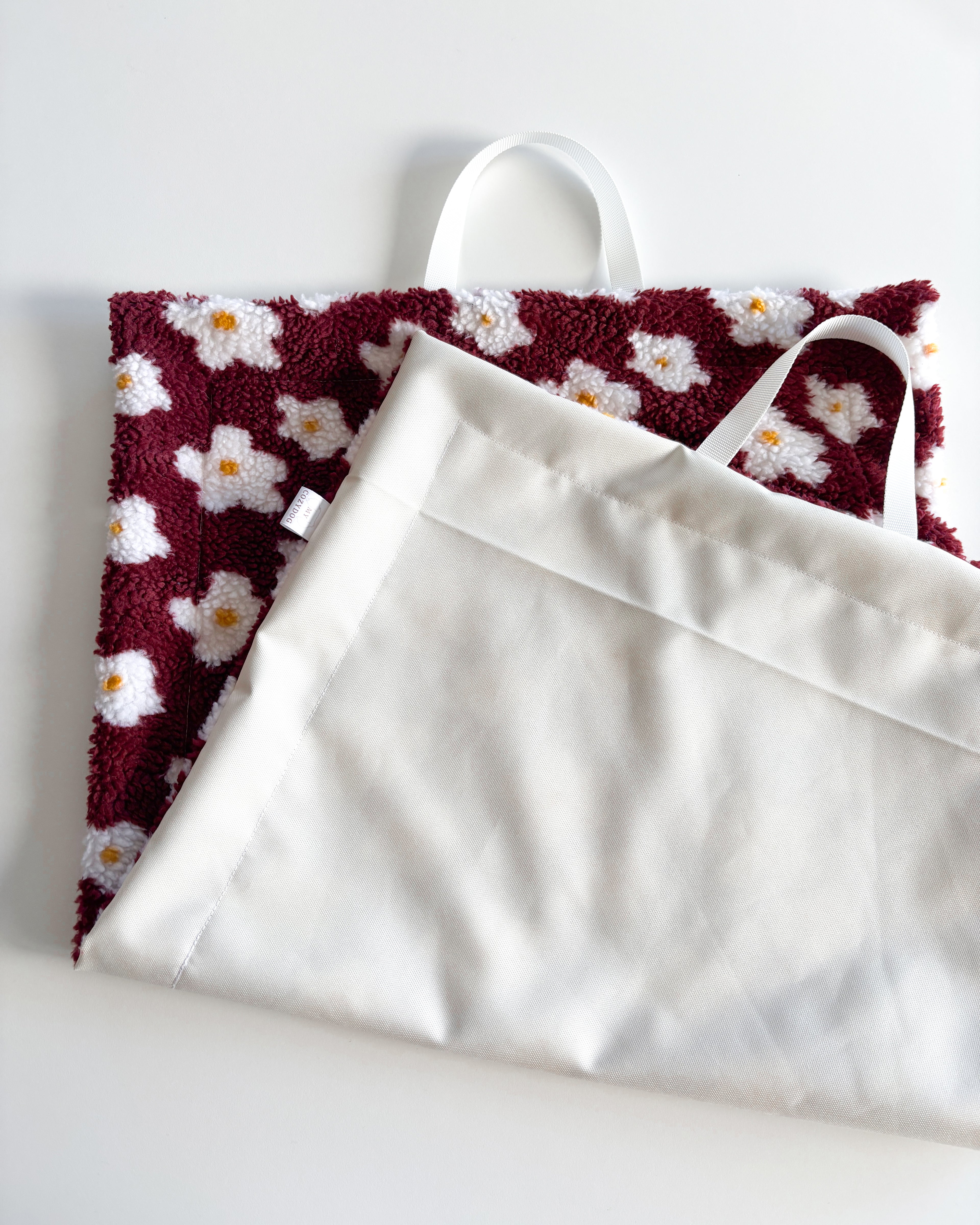 Outdoor Reisedecke Daisy Bordeaux 50x60cm