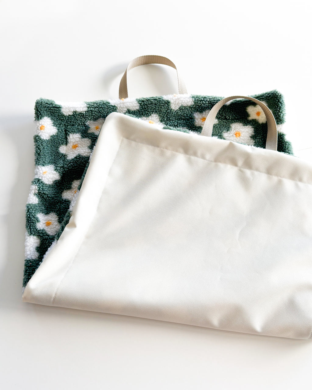 Outdoor Reisedecke Daisy Grün 50x80cm