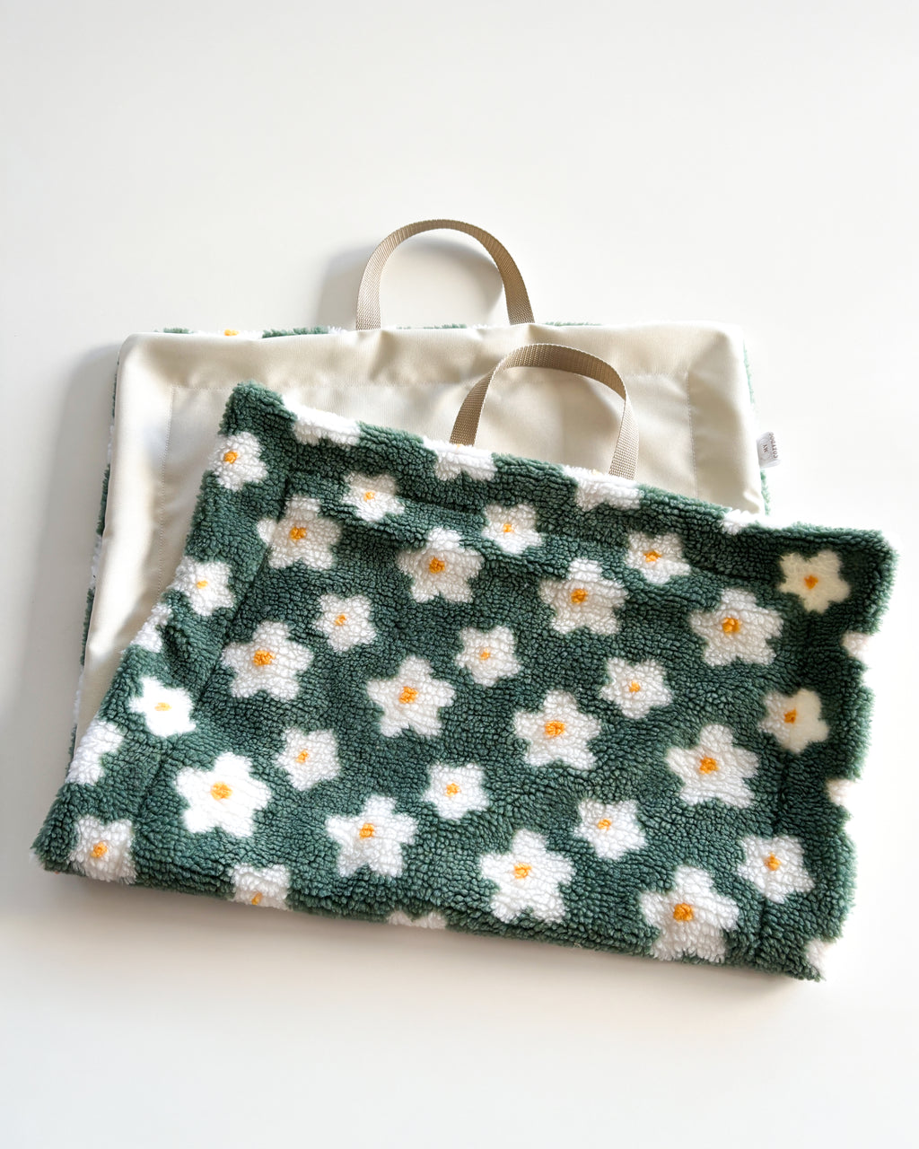 Outdoor Reisedecke Daisy Grün 50x80cm